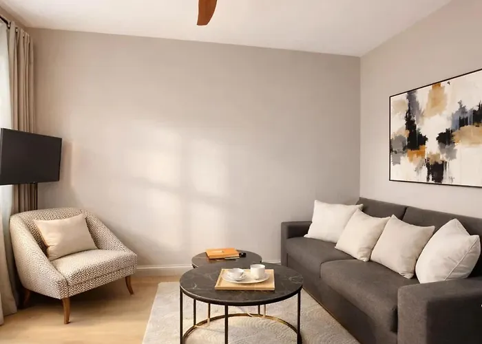 Appartement Eiffel Tower - Premium For Couples Parijs