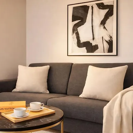 Eiffel Tower - Premium For Couples