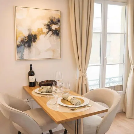 아파트 Eiffel Tower - Premium For Couples *